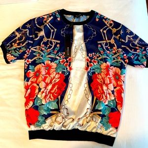 NWT BEULAH silk women’s short sleeve navy top. Size small